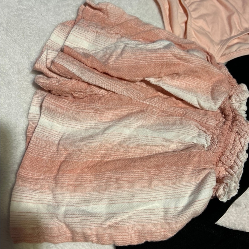 Pink Ballet Outfit Set with Black Leggings - Picture 4 of 4